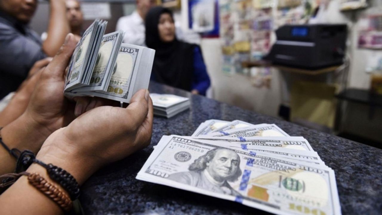 Anadolu döviz satın aldı, Doğu ise sattı! İşte satın alan iller