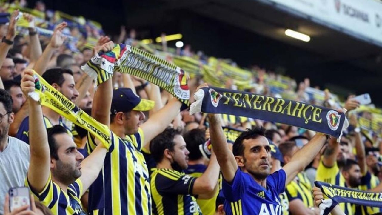 'Vladimir Putin' tezahüratlarının faturası belli oldu! UEFA'dan Fenerbahçe'ye ağır ceza