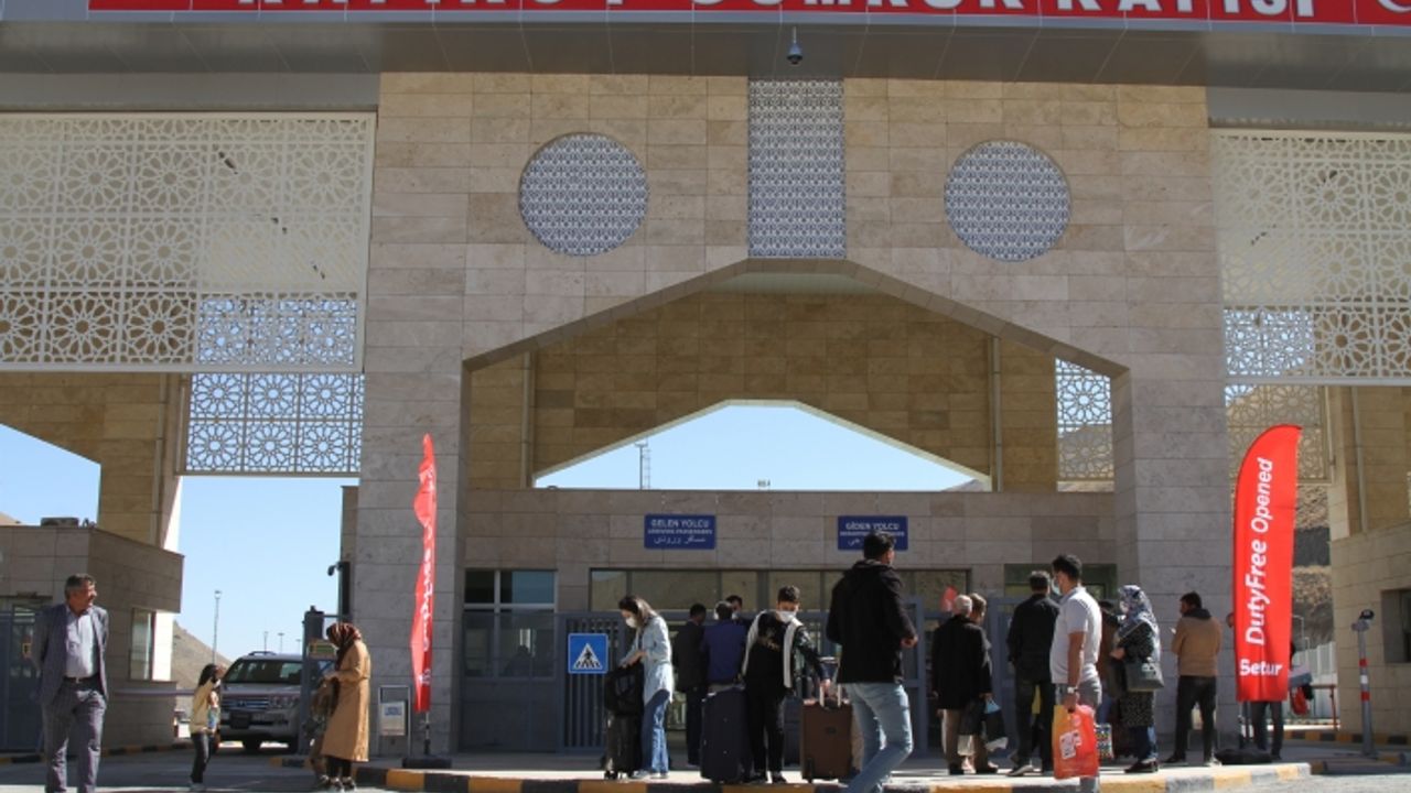 Van Kapıköy Sınır Kapısı’ndan 6 yıllık rekor!