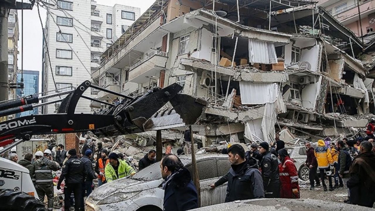 Depremzedeler isyanda! Depremden sonra tepki çeken zam: Fiyatlar 40 bine dayandı!