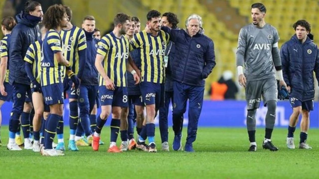 Fenerbahçe-Zenit depremzedelere yardım için maç yapacak!