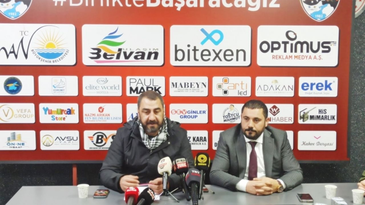 Takımlar sahada başkanlar masada ‘dostluk’ mesajı verdi!