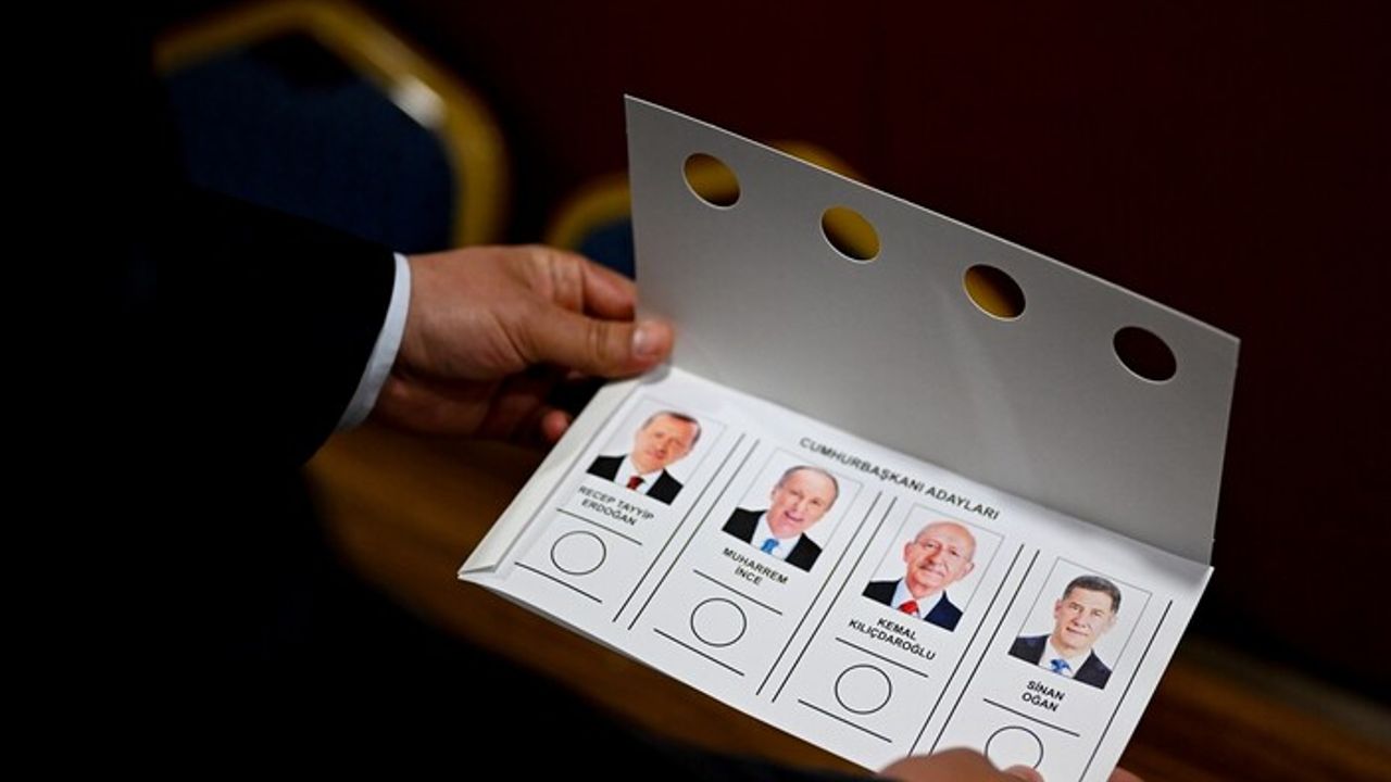 YSK, temsili oy kullanma kabini kurdu! İşte 6 adımda oy kullanma işlemi…
