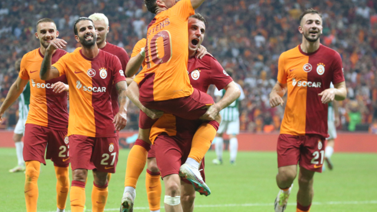 Galatasaray, Süper Lig tarihinde bir ilki başardı!