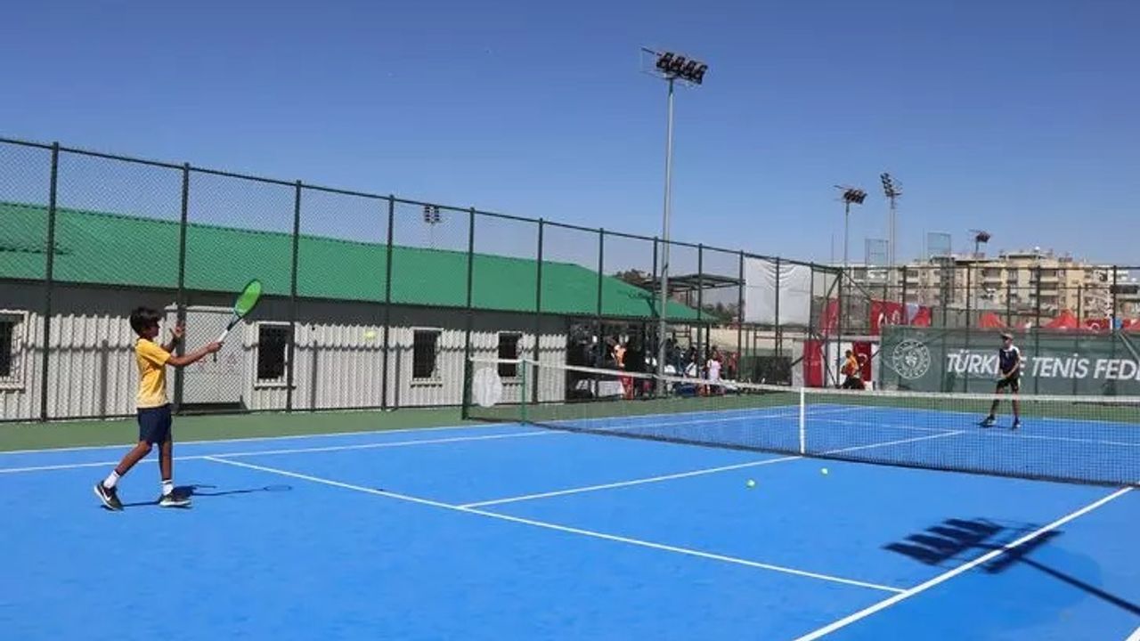 Van'da Akdamar Cup Uluslararası Tenis Turnuvası başlıyor