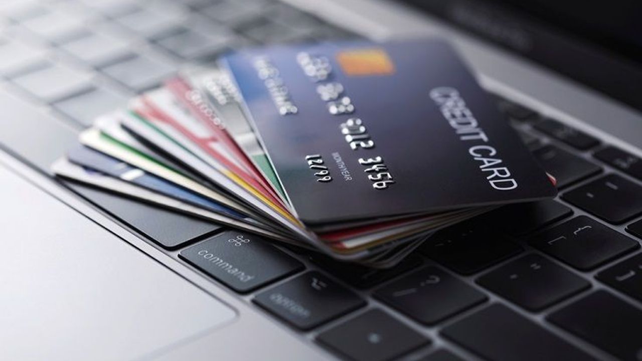 Merkez Bankası açıkladı! Kredi kartlarında gecikme faiz oranı değişecek mi?