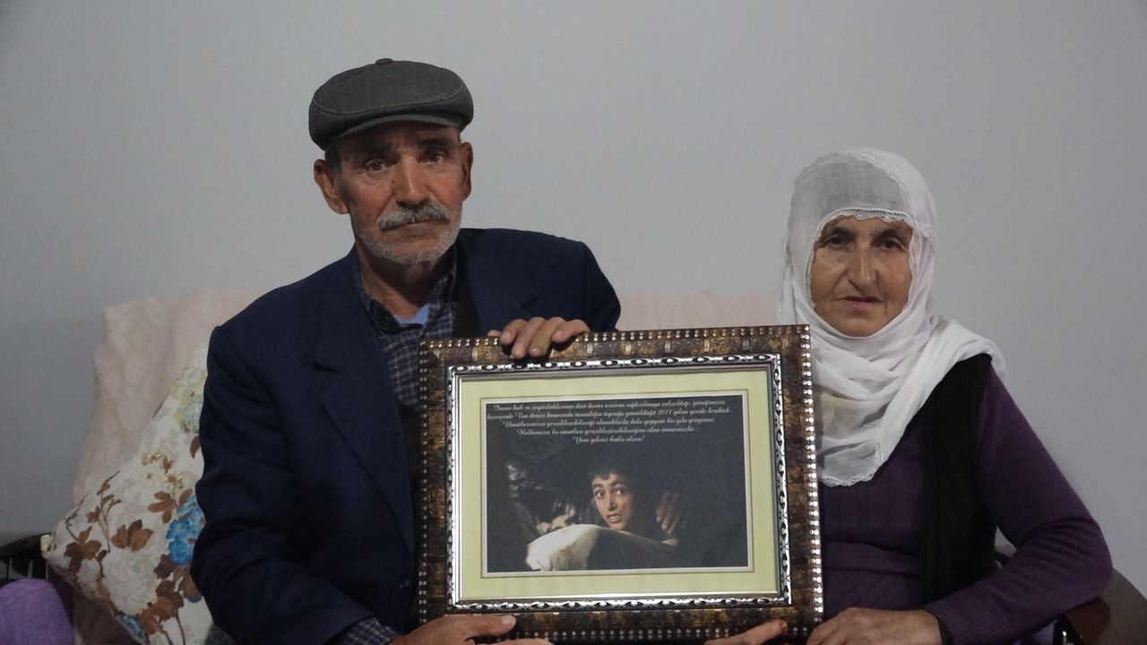 Van depreminin simge ismi Yunus Geray'ı ailesi unutamıyor - Şehrivan | Van  Haber | Van Haberleri | Son Dakika Güncel Haberler