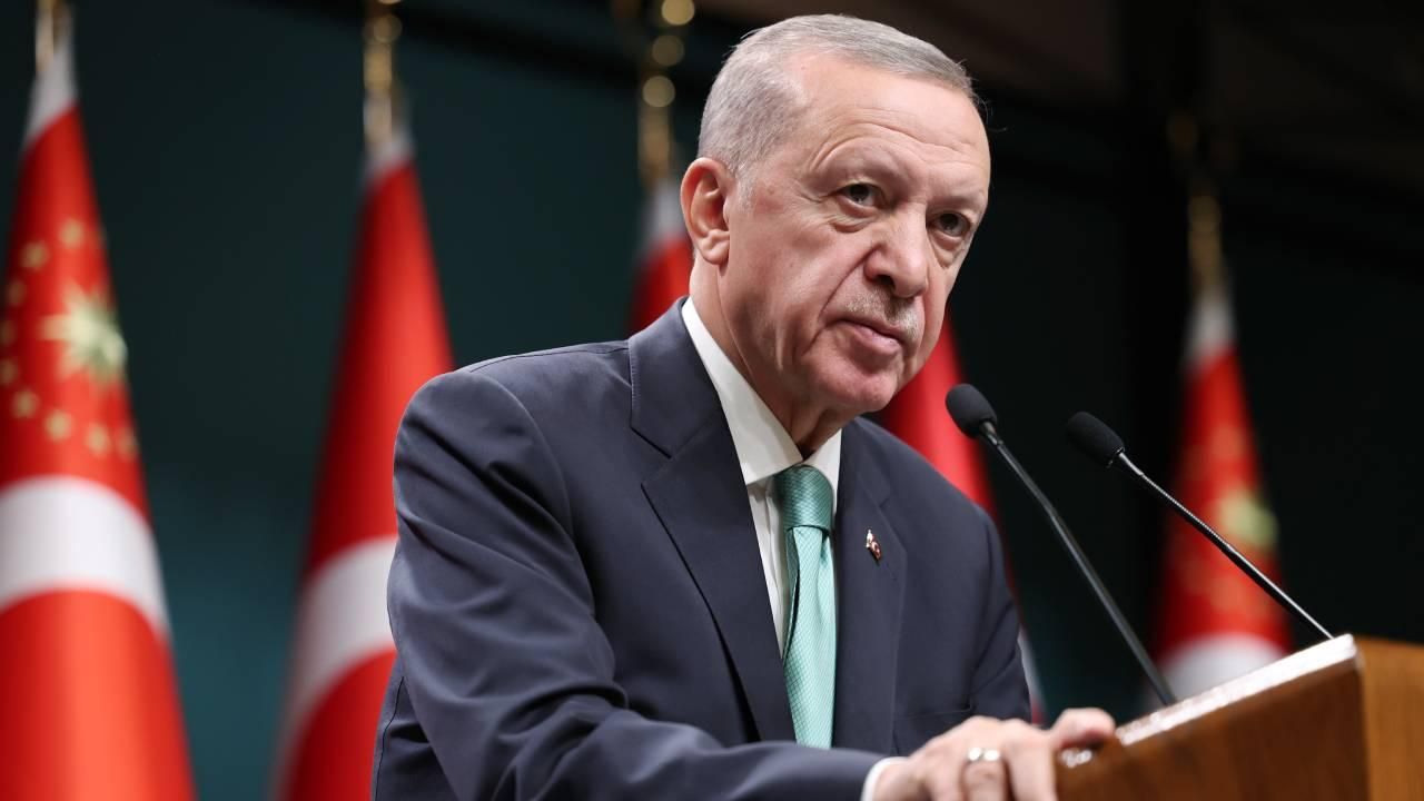 Cumhurbaşkanı Erdoğan: Asgari ücrette ekonomiyi sarsmayacak bir zam yapılacak