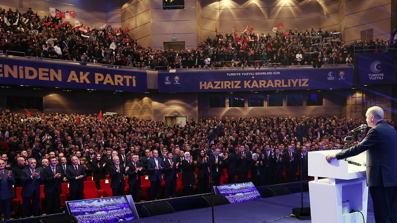 Cumhurbaşkanı Erdoğan AK Parti'nin yeni hedefi açıkladı!