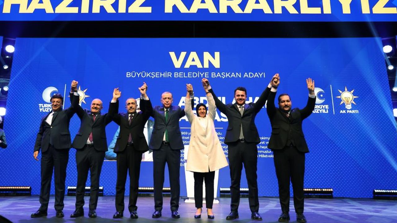 Erdoğan Van adayını Arvas olarak ilan etti!