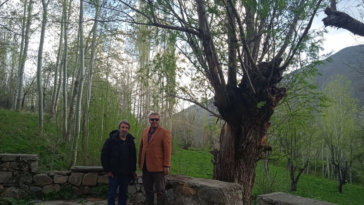 Zeki Demirkubuz Van’da: İlk durağı Bahçesaray oldu