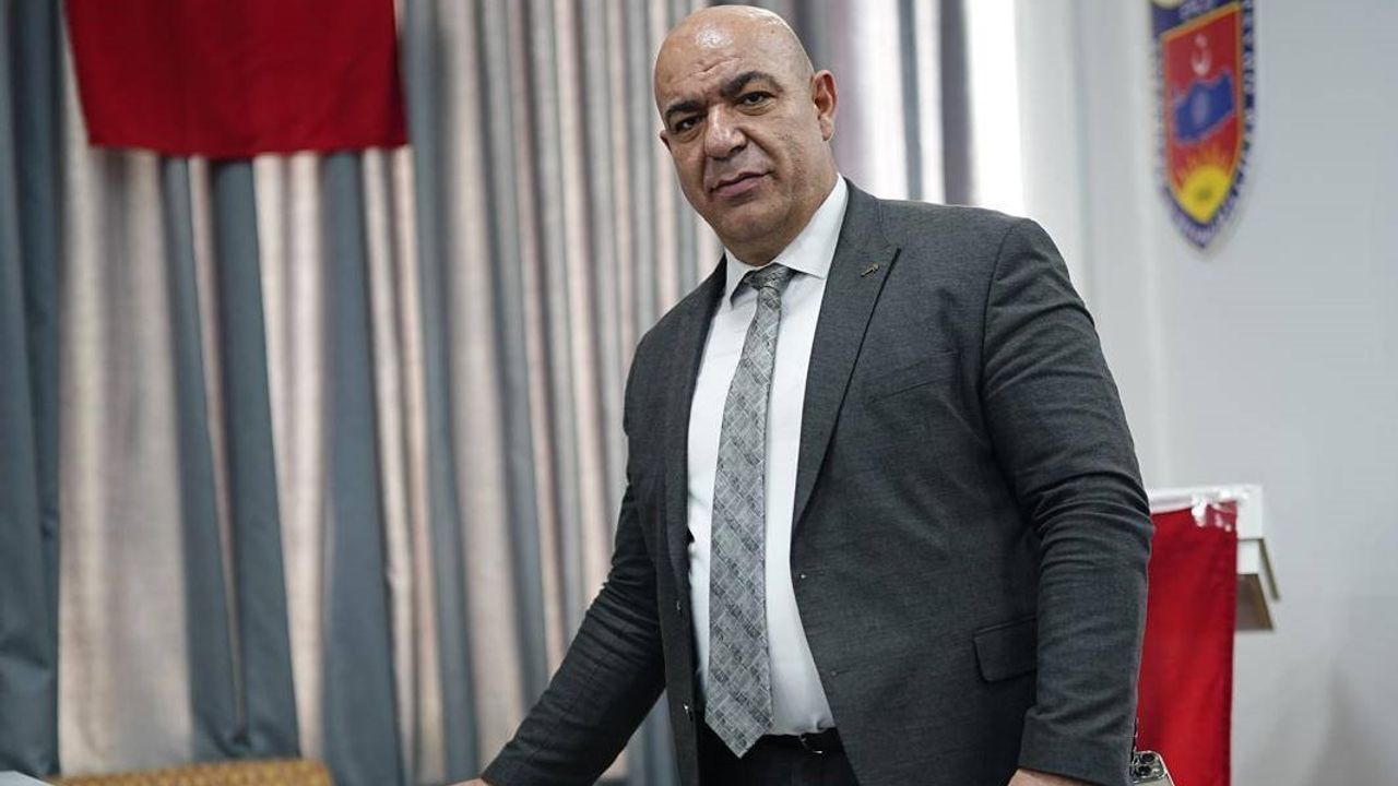 Ercişli şoförlerden Çelik’e tam destek: Yeniden başkan seçildi!