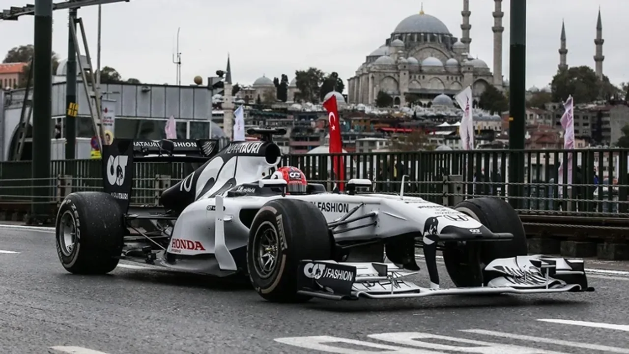 Formula 1 Türkiye Grand Prix'sinin tarihi belli oldu