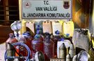 Van’da akaryakıt kaçakçılığı operasyonu: Çok sayıda malzeme ele geçirildi