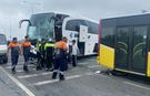 Van yolcu otobüsü kaza yaptı: Çok sayıda yaralı var!