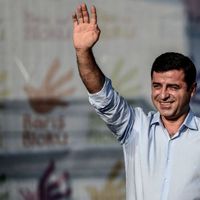 SİYASET
