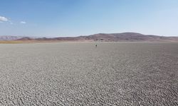 Van’daki Ak Göl yine kurudu! İşte sebebi