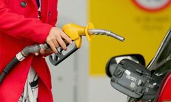 Araç sahiplerine çifte indirim müjdesi! Benzin ve Motorine süper indirim yolda!