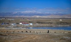 Türkiye’nin en soğuk ilçesi Özalp kara hasret!