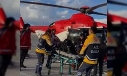 Van’da ambulans helikopter hamile kadın için seferber oldu!
