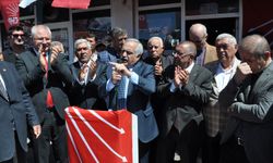 DP Genel Başkan Yardımcısı Erdinç, Van'da 500 kişiyle CHP’nin Erciş seçim bürosunu ziyaret etti!