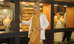 Van’da 3 kiloluk altın elbise 5 milyon TL’den satışa çıktı!