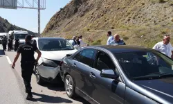 Kemal Kılıçdaroğlu'nun konvoyunda zincirleme kaza: 7 araç birbirine girdi, 4 yaralı!