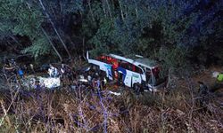 Son dakika! Yolcu otobüsü şarampole uçtu: 12 ölü, 19 yaralı!
