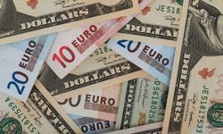 Rekor kıran dolar ve euroda yükseliş devam ediyor