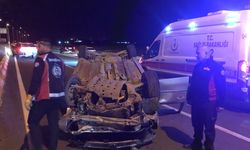Van-Ağrı karayolunda feci faza: Takla atan araçta 2 kişi yaralandı!