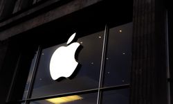Apple’ın geliri 4 çeyrek üst üste düştü