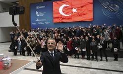 Bakan Uraloğlu açıkladı: Türkiye'de sosyal medya kullanım süresi 2 saat 44 dakika