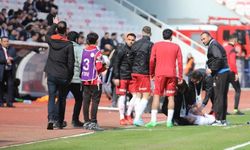 Süper Lig'de talihsiz sakatlık: Hastaneye kaldırıldı!