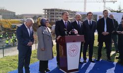 Bakan Koca: "Türkiye'nin en büyük kapasitesi olan şehir hastanesi açılışı yapıyoruz