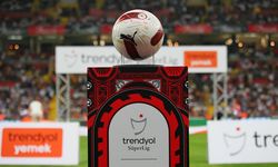 Süper Lig maçlarını yayınlayacak yayıncı kuruluş belli oldu! 3 yıllık anlaşma sağlandı...