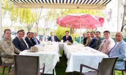 Erciş’te “Uluslararası Van Balığı Göçü Kültür ve Sanat Festivali” istişare toplantısı yapıldı