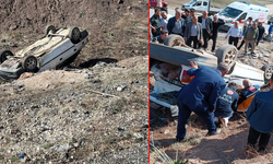 Van-Yüksekova karayolunda otomobil devrildi: 9 kişi yaralandı!