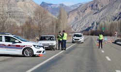 Jandarma Van'da sürücülerine ceza yağdırdı!
