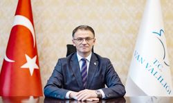 Van Valisi Ozan Balcı: “Bu güzel ülkeyi, yarınlarımız olan çocuklara emanet edeceğiz”