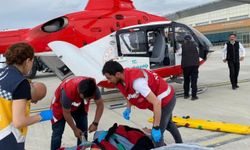 Van'da attan düşerek yaralanan kişi, ambulans helikopterle hastaneye kaldırıldı