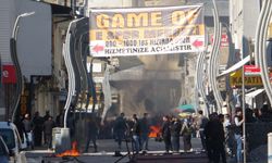İzmir’de ‘Van protestosu’ operasyonu!