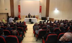 Van Büyükşehir Belediye Eşbaşkanları Erciş'li muhtarlarla buluştu