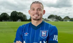 Kalvin Phillips resmen Ipswich Town’da