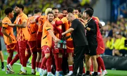 Galatasaray, Fenerbahçe'yi yenerek 15 yıl sonra ilki başardı!