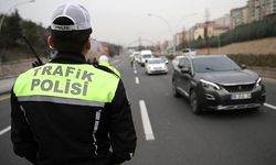 Trafik ekipleri görev başında! 1 haftada 3 milyona yakın araç denetlendi…