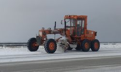 Van’da ulaşıma kapatılan ana yol yeniden trafiğe açıldı!