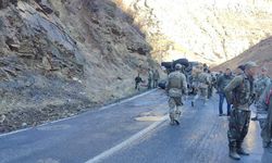 Şırnak'ta askeri araç devrildi: 2 asker yaralı