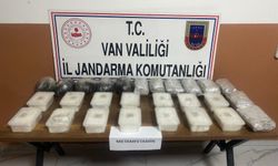 Van’da kilolarda yasaklı medde ele geçirildi