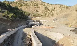 Bu yol Van'ın kaderini değiştirecek: 12 yıldır tamamlanamayan yol için önemli çağrı!