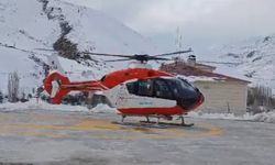 Van’da hamile kadın helikopter ambulansla Van’a sevk edildi